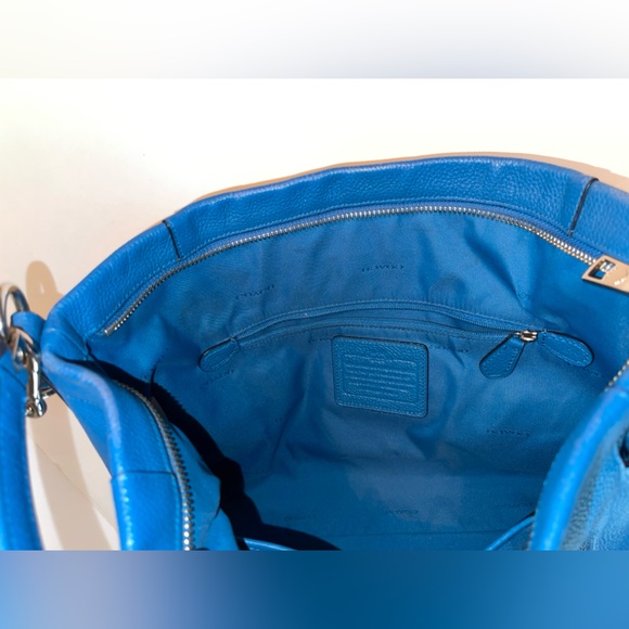 Coach | Large Scout Turquoise Leather Hobo Handbag - Picture 9 of 13